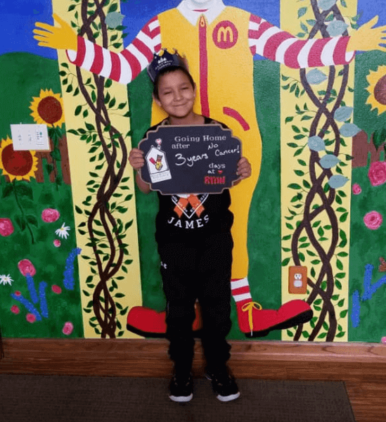 Ezekiel marks 3 years with no cancer